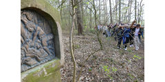 Ökumenischer Jugendkreuzweg in Naumburg (Foto: Karl-Franz Thiede)